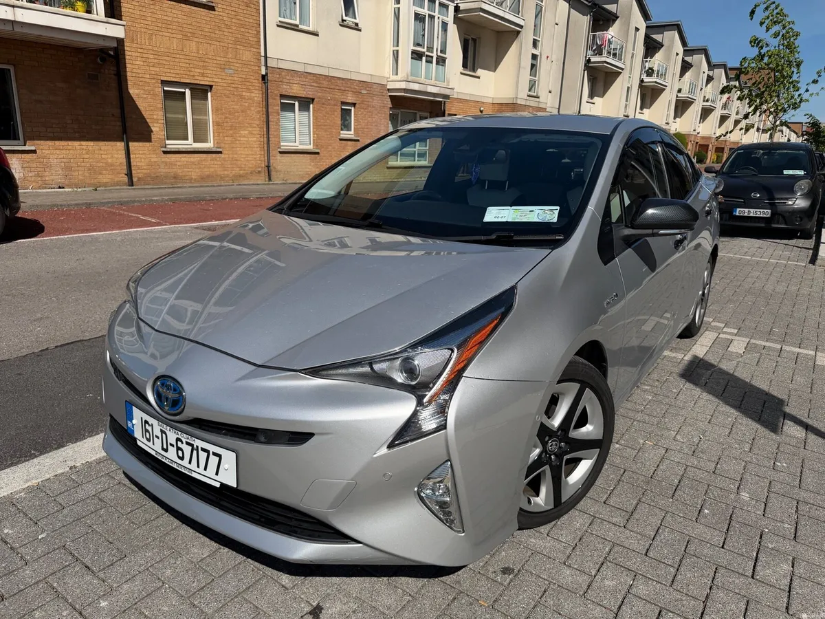 Toyota Prius - Image 2