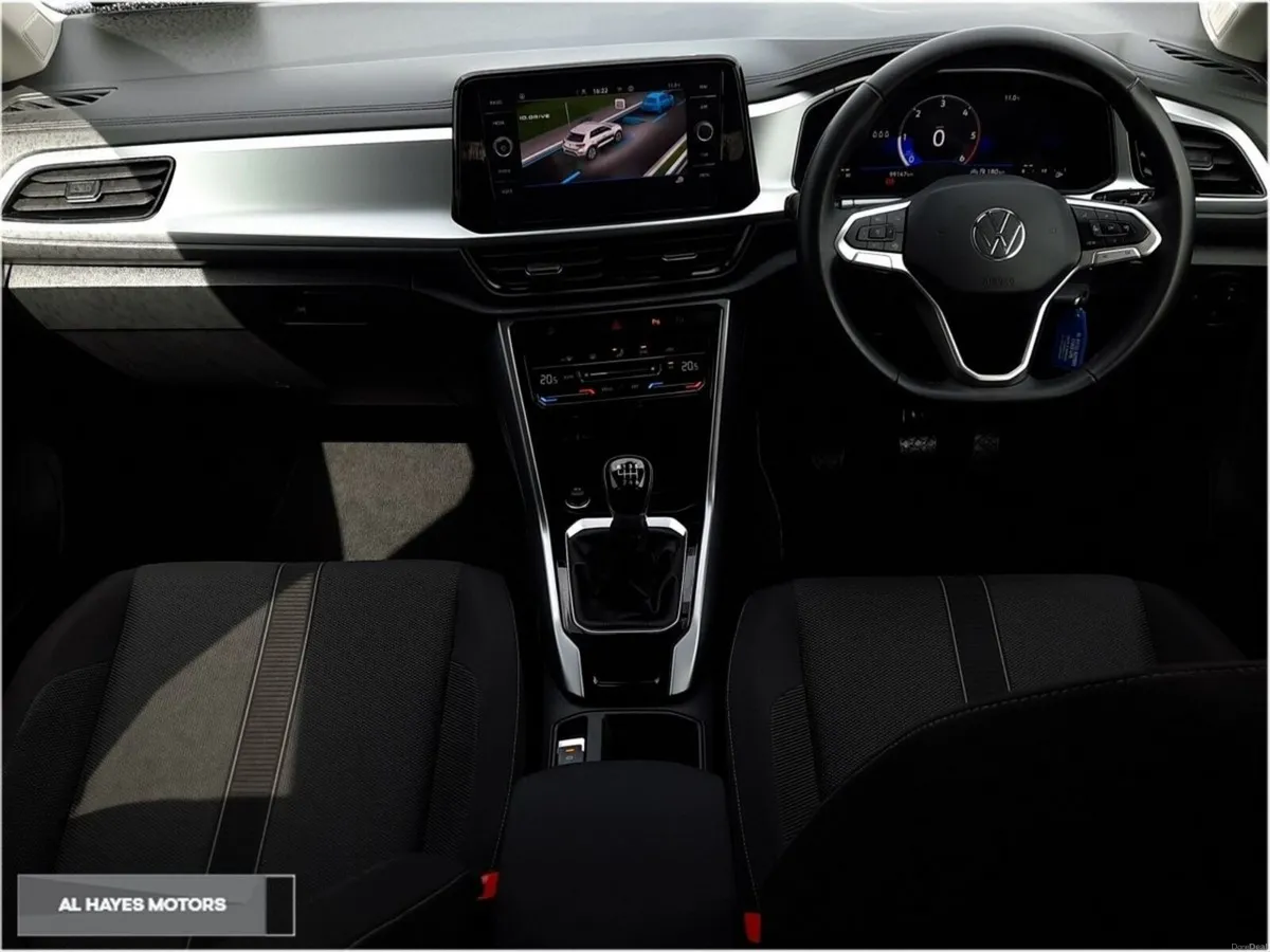 Volkswagen T-Roc 2.0 TDI 116HP Life - Image 2
