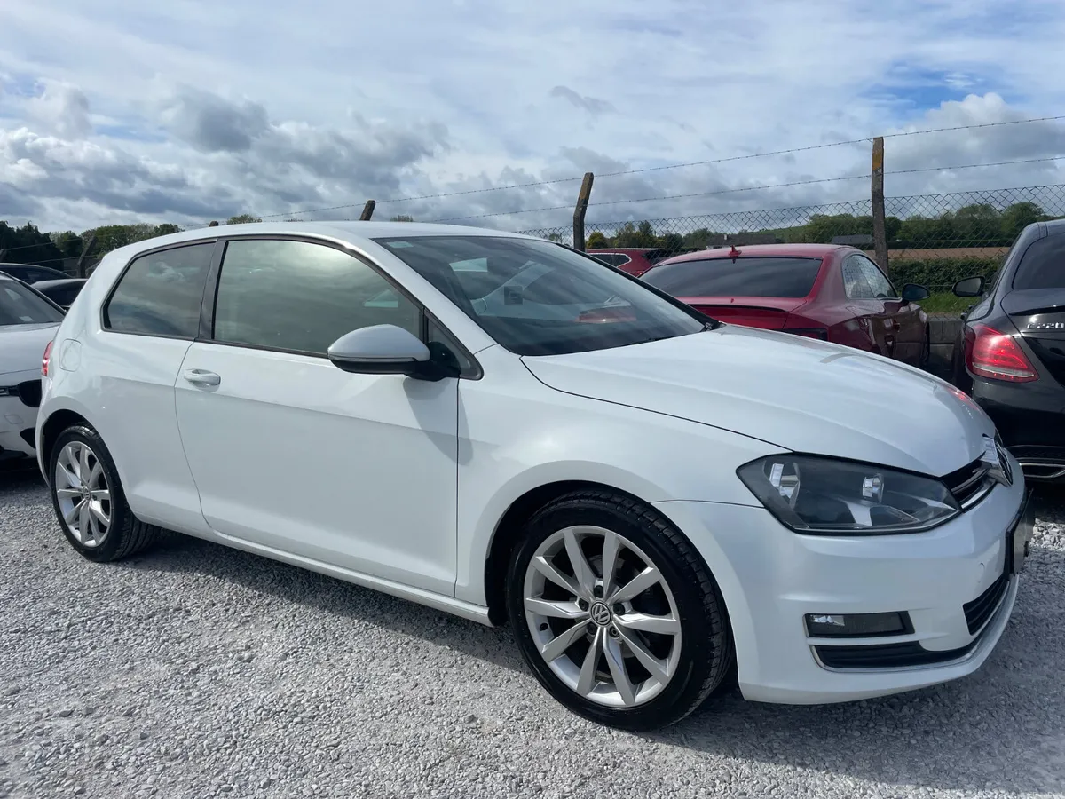 Volkswagen Golf 1.2 Highline - Image 1