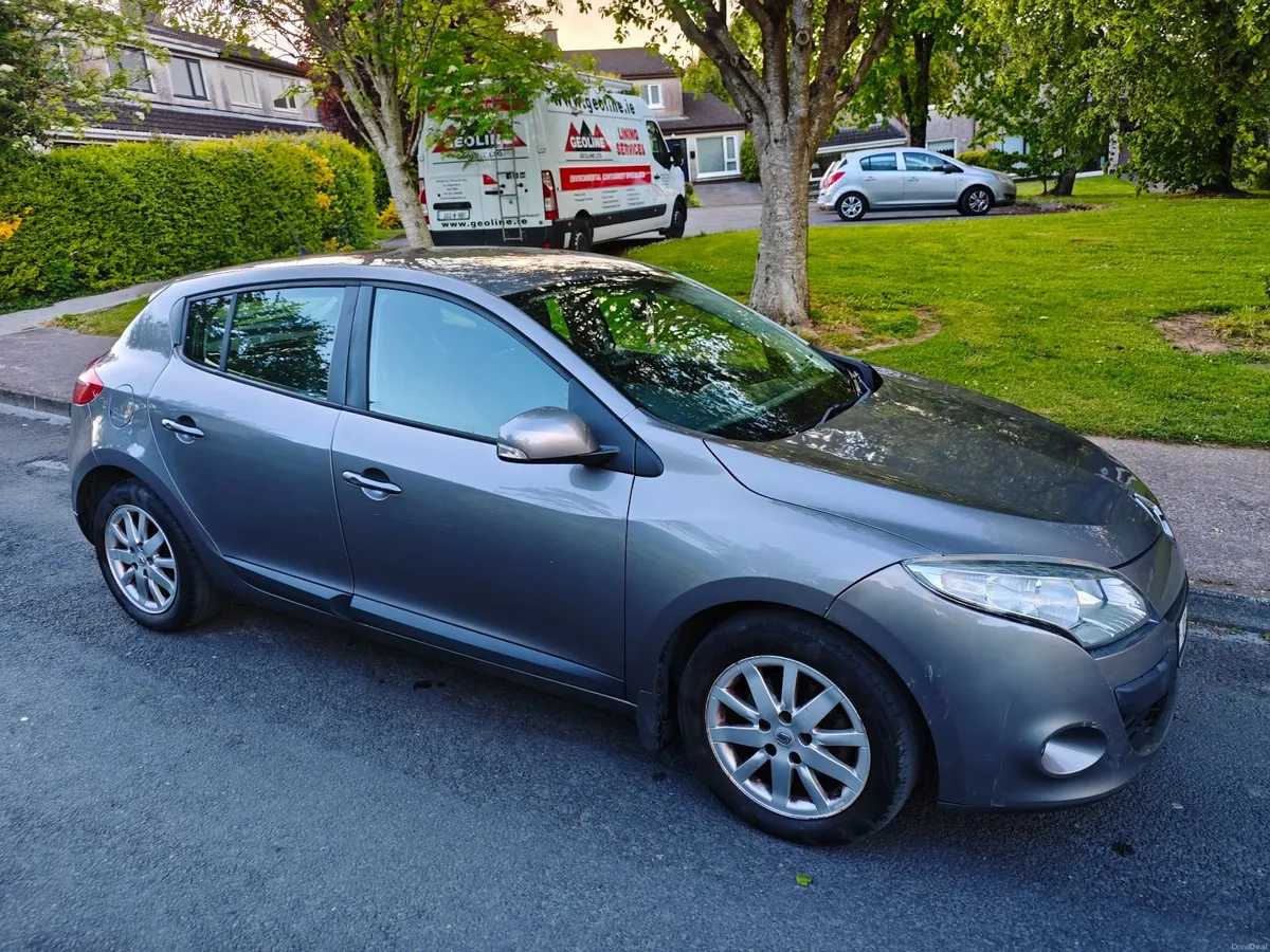 Renault Megane NCT, Tax, Clean Car! - Image 6