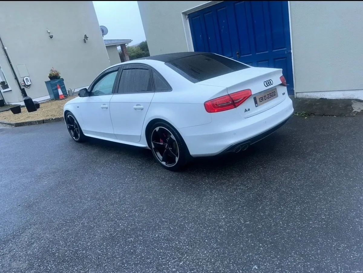 Automatic Audi A4 S-Line - Image 2