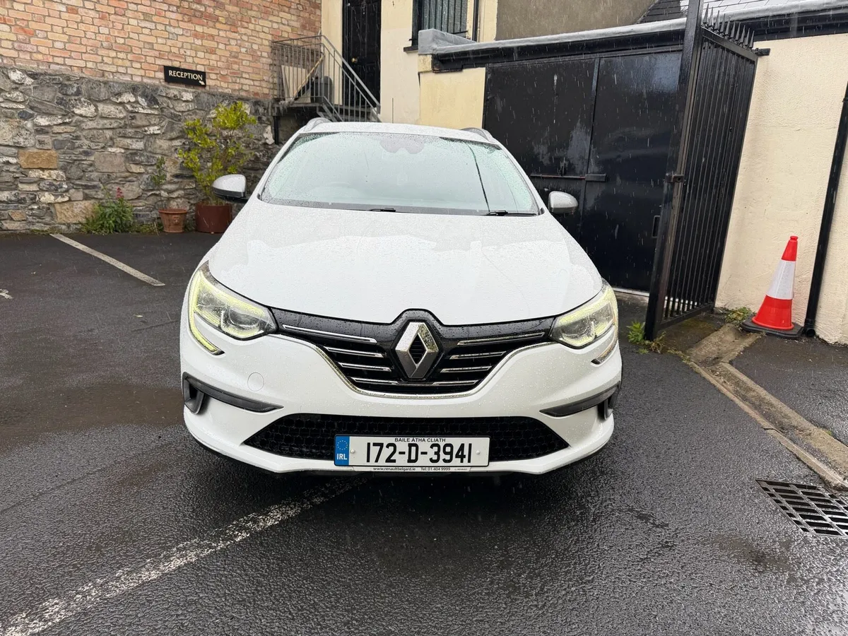 Renault Megane Sport Tourer GT Line 1.6 dCi 130 - Image 2