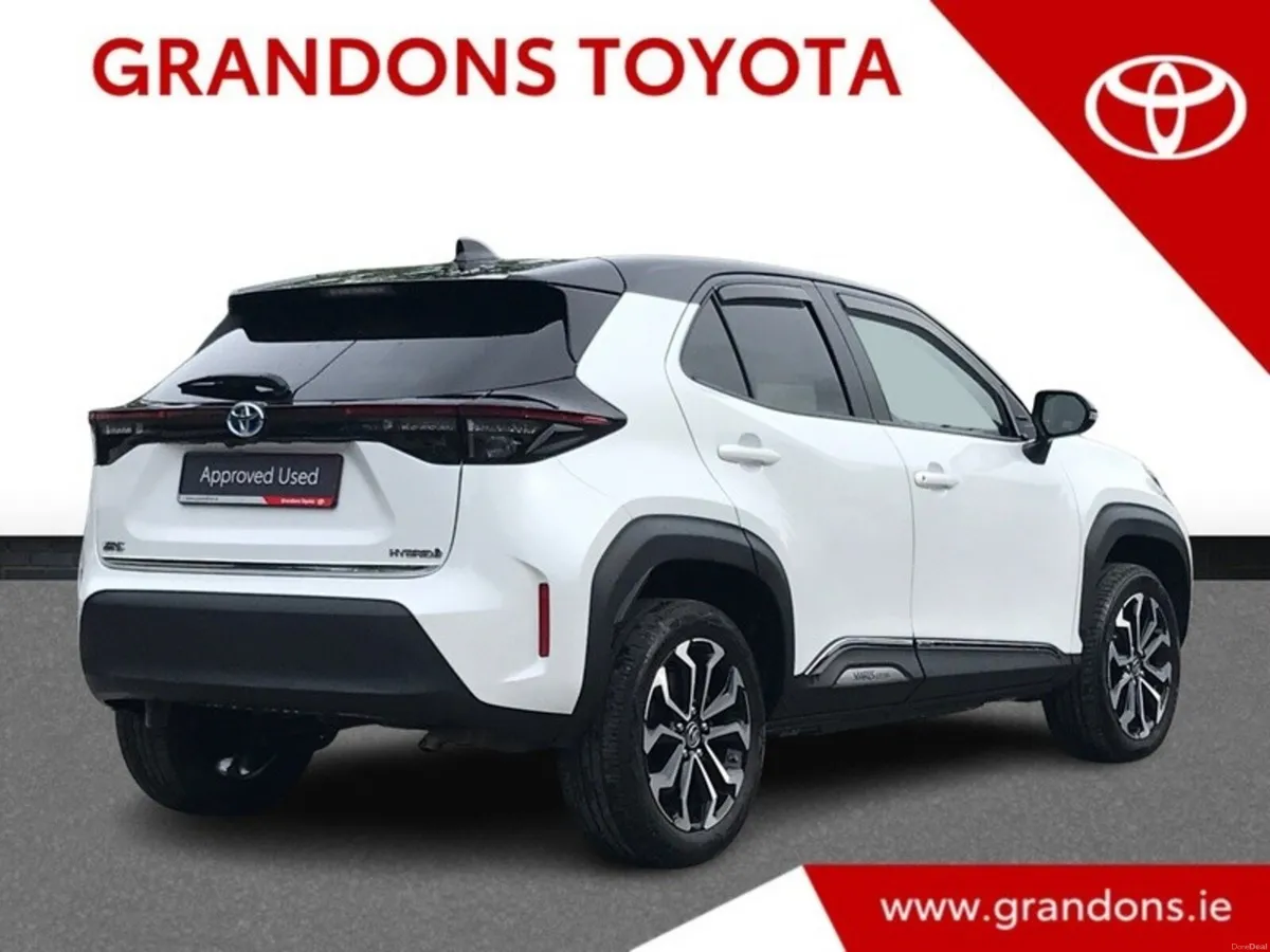 Toyota Yaris Cross LUNA SPORT - GRANDONS - Image 2