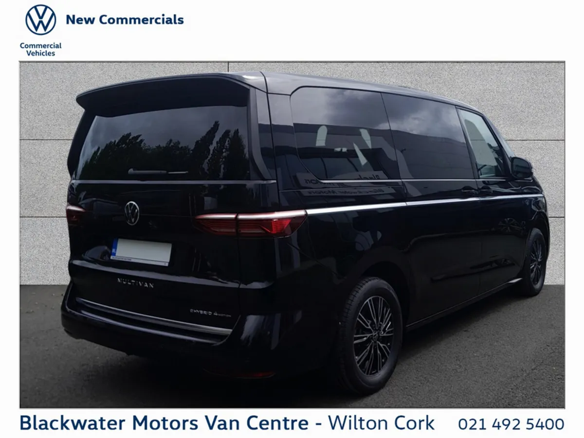 Volkswagen Multivan STYLE 245BHP 4Motion Automatic - Image 3