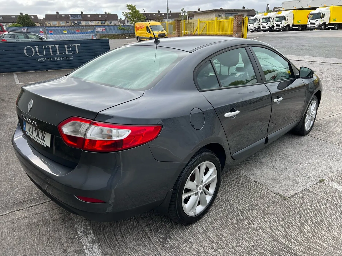 2011 Renault Fluence 1.5 DCI ONLY 73K KM - Image 2
