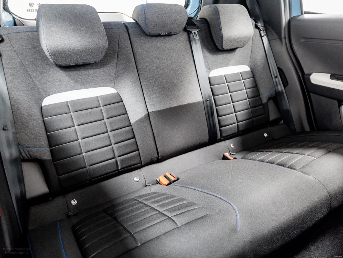 Citroen C3 Plus 1.2 Petrol 100HP - Image 4