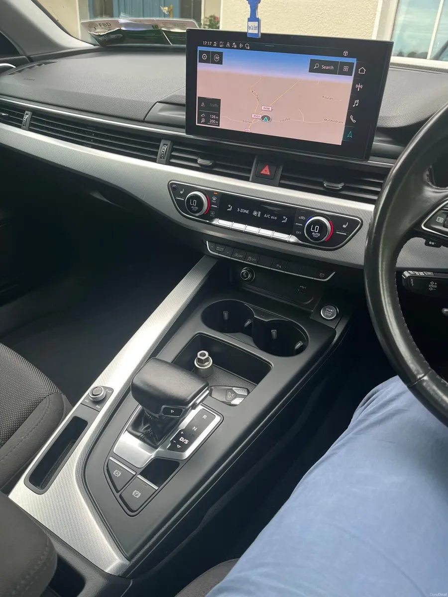 201 Audi A4 - Image 5