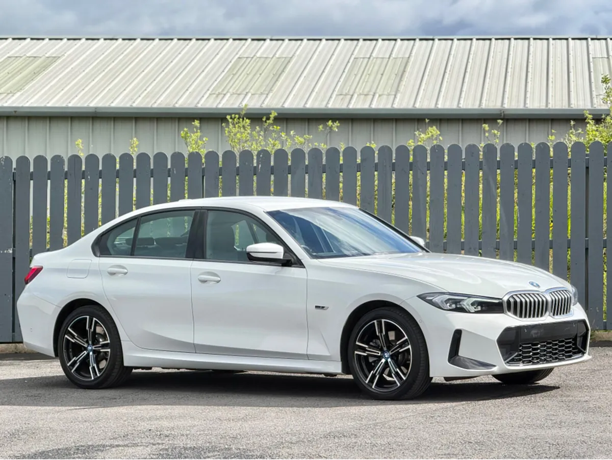BMW 3-Series M SPORT AUTO very low miles - Image 4