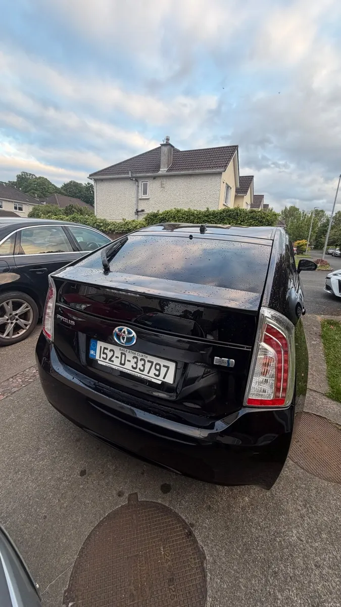 Toyota Prius 2015 - Image 3