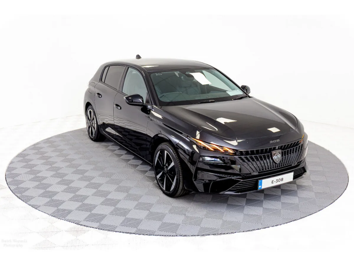 Peugeot 308 E-Allure 58kWh 155HP - Image 1