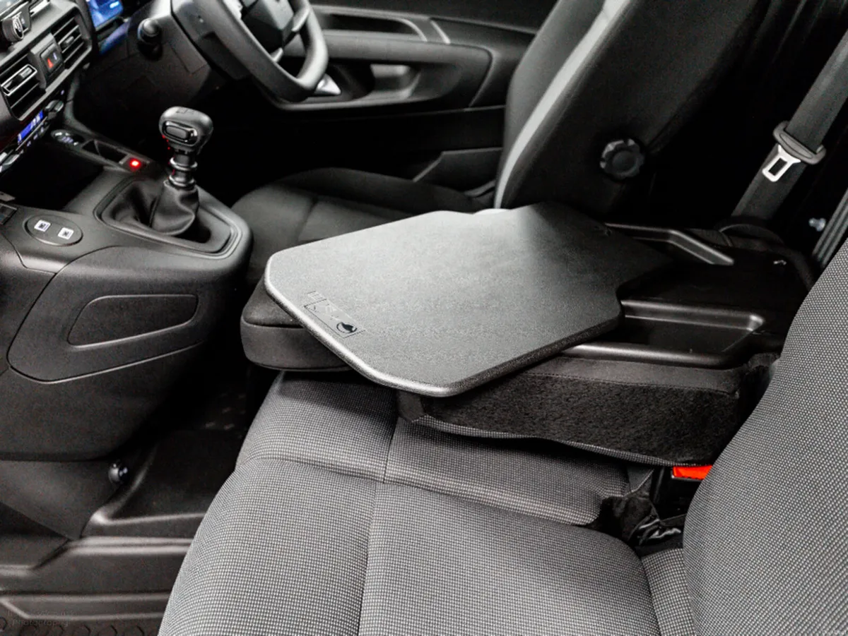 Citroen Berlingo Enterprise Plus 1.5 Diesel 100HP - Image 5