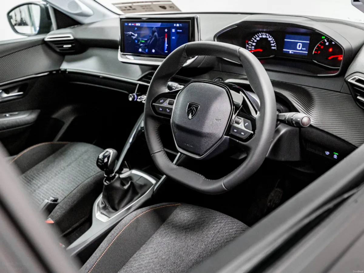 Peugeot 208 Style 1.2 Petrol 100HP - Image 2