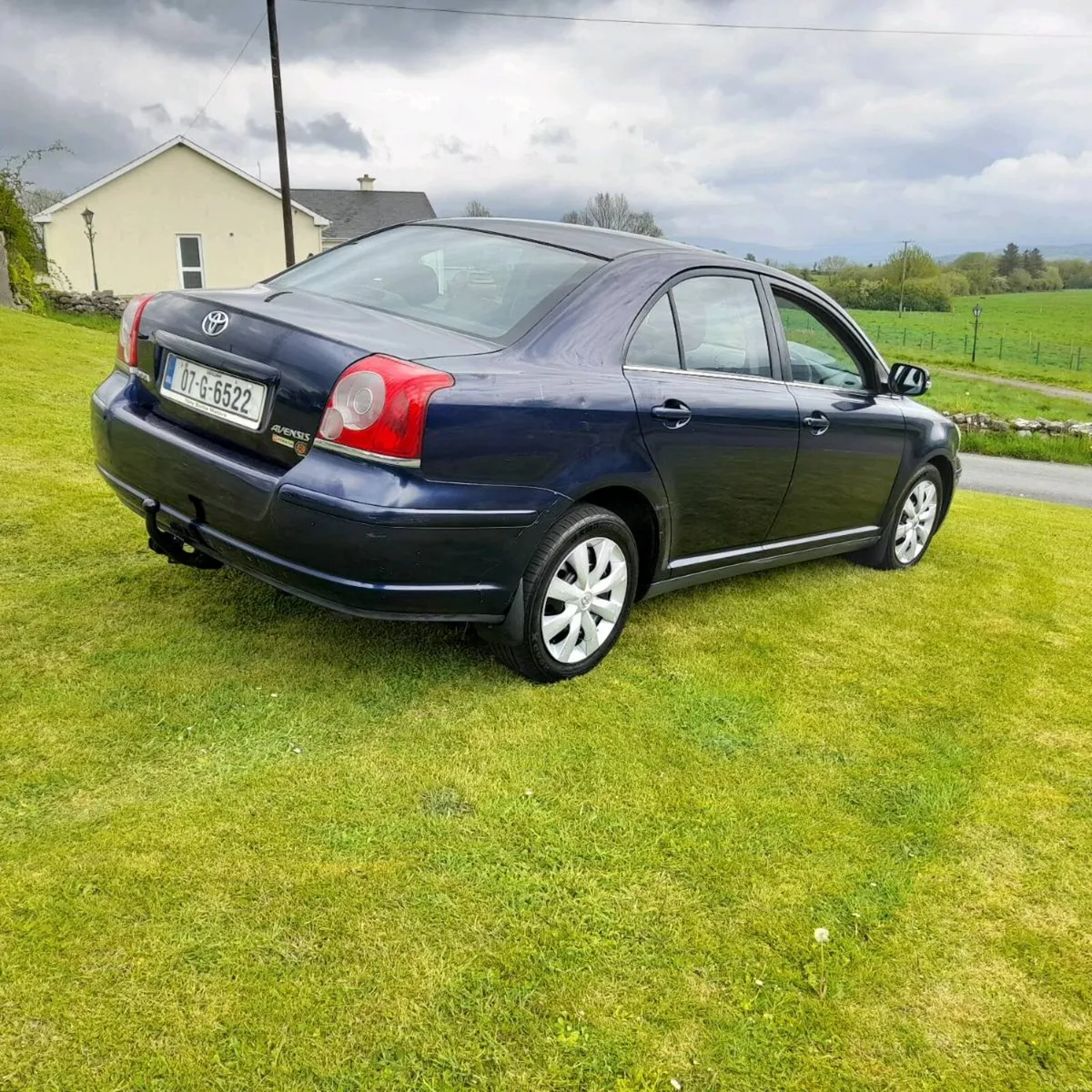 TOYOTA AVENSIS 1.6 NCT 08 /26  TAXED 01 /27 - Image 4