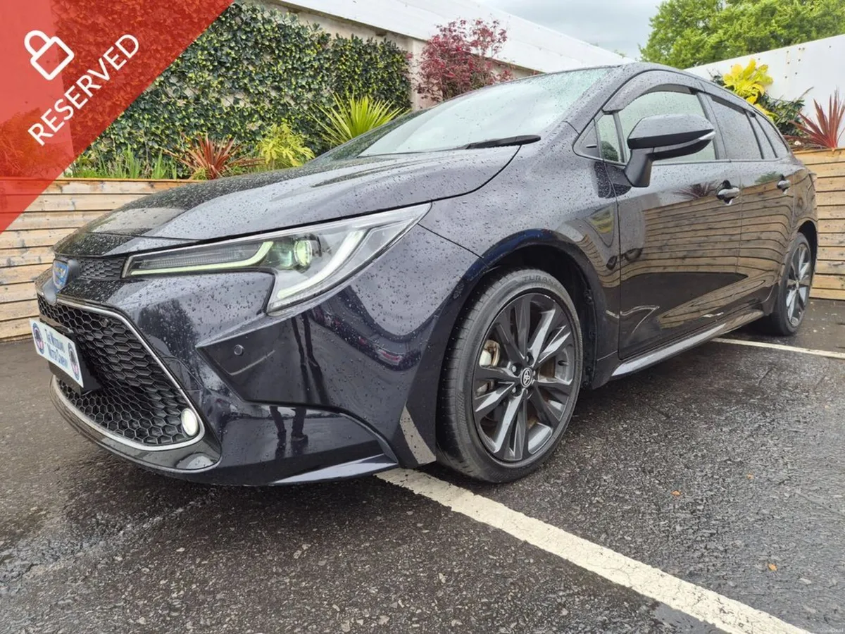 Toyota Corolla 1.8 HYBRID / WxB SOL TOP SPEC WITH - Image 1