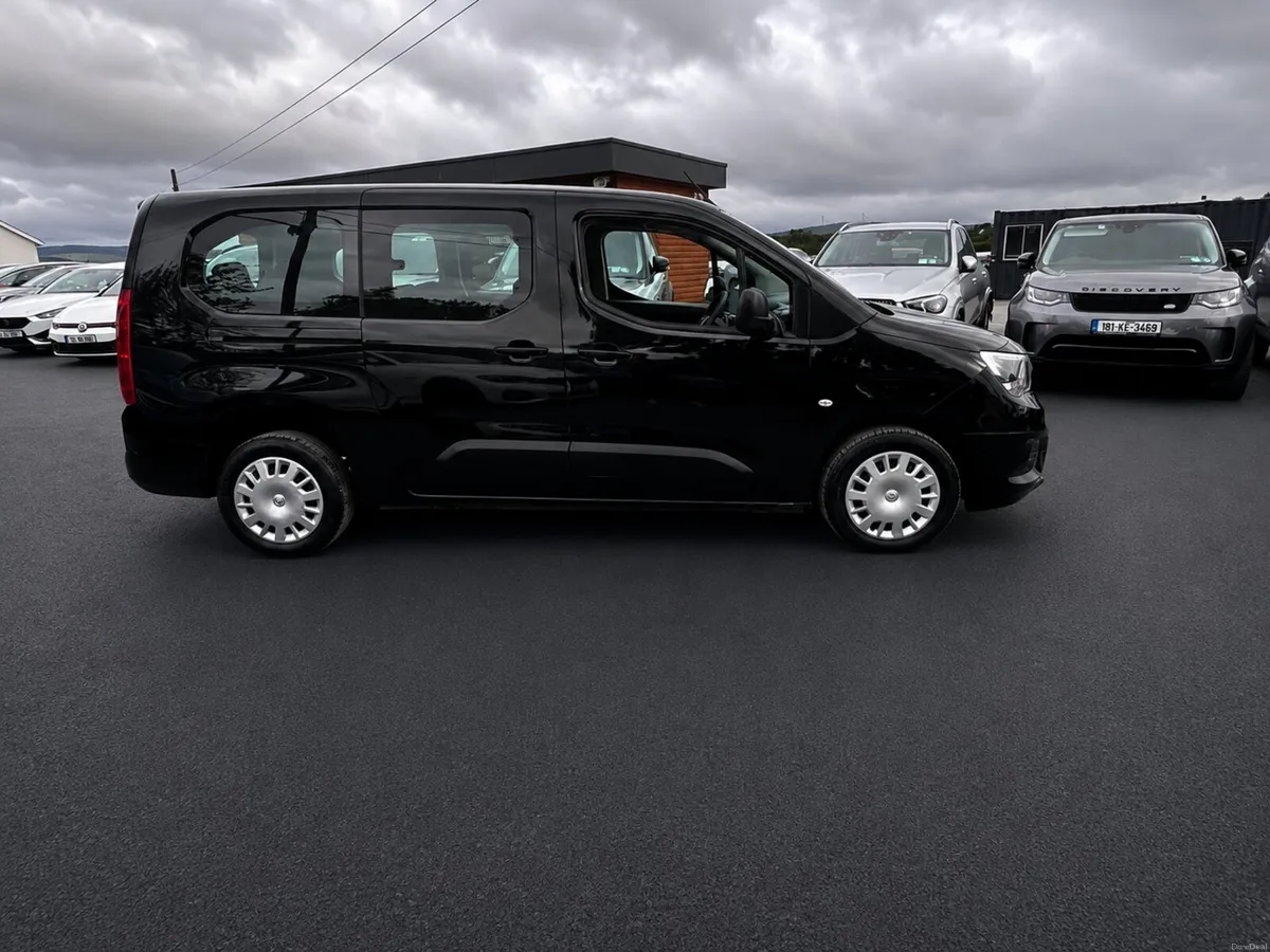 222 Opel Combo 1.5 LARGE 7 SEATER 1 ☘️ owner - Image 3