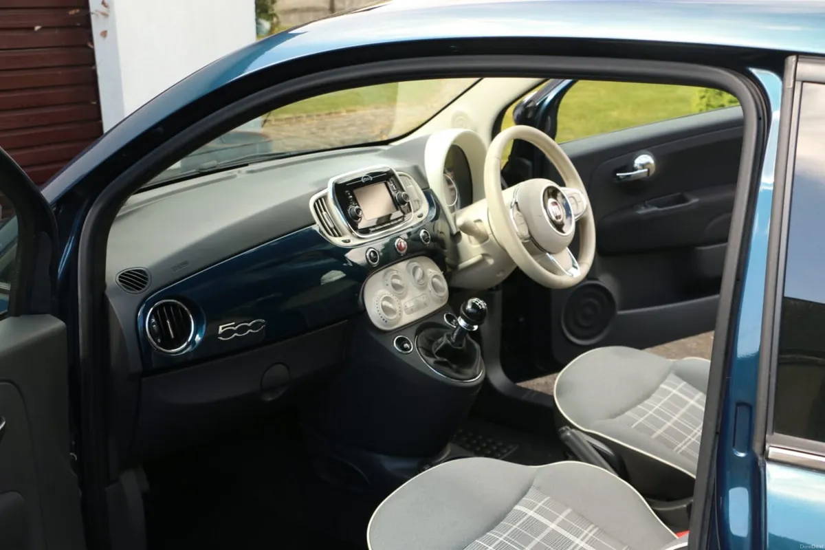 2016 Fiat 500 Lounge 1.2 Petrol Manual - Image 4