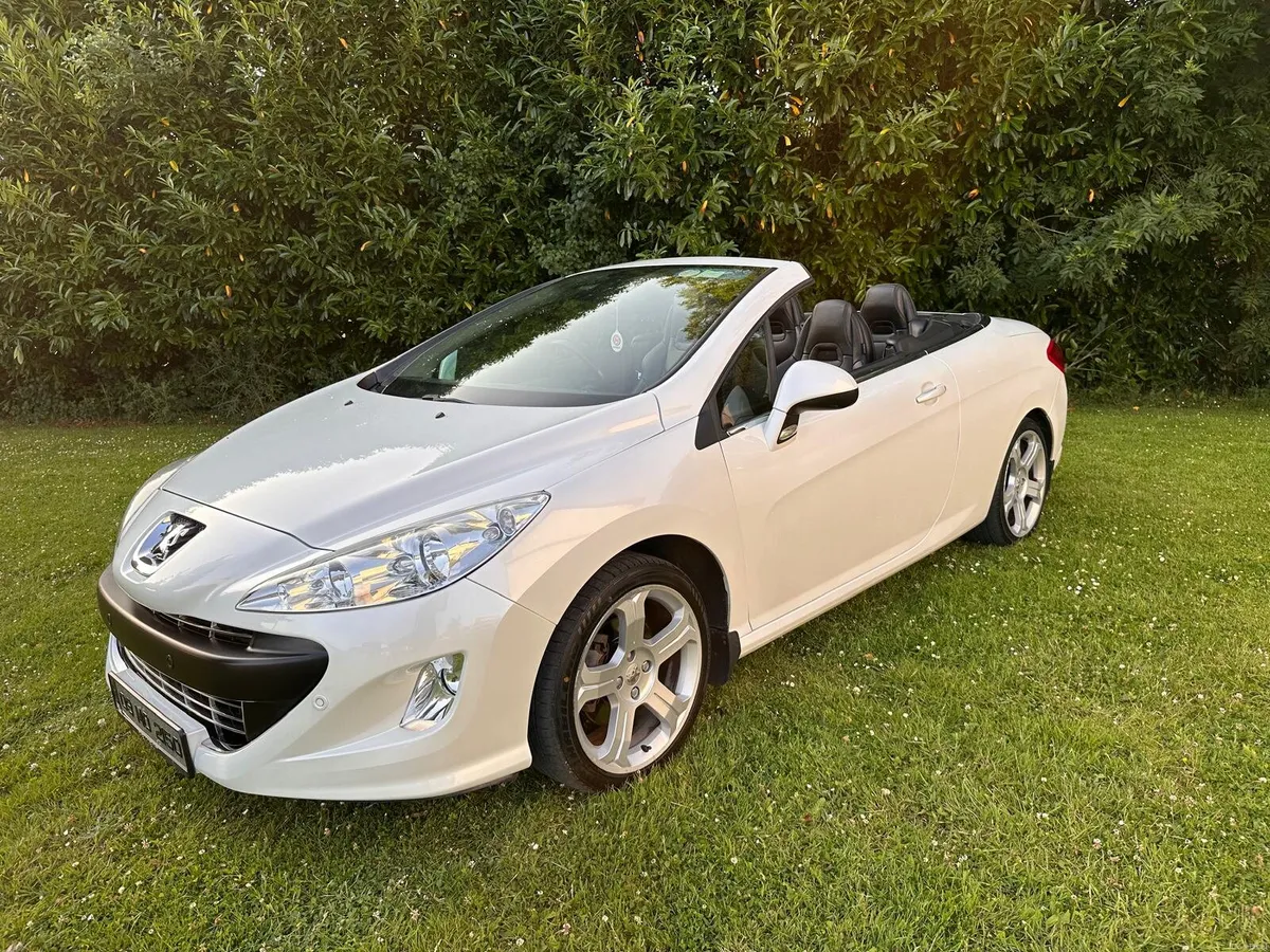 PEUGEOT 308 CONVERTIBLE 2.0 DIESEL - Image 1