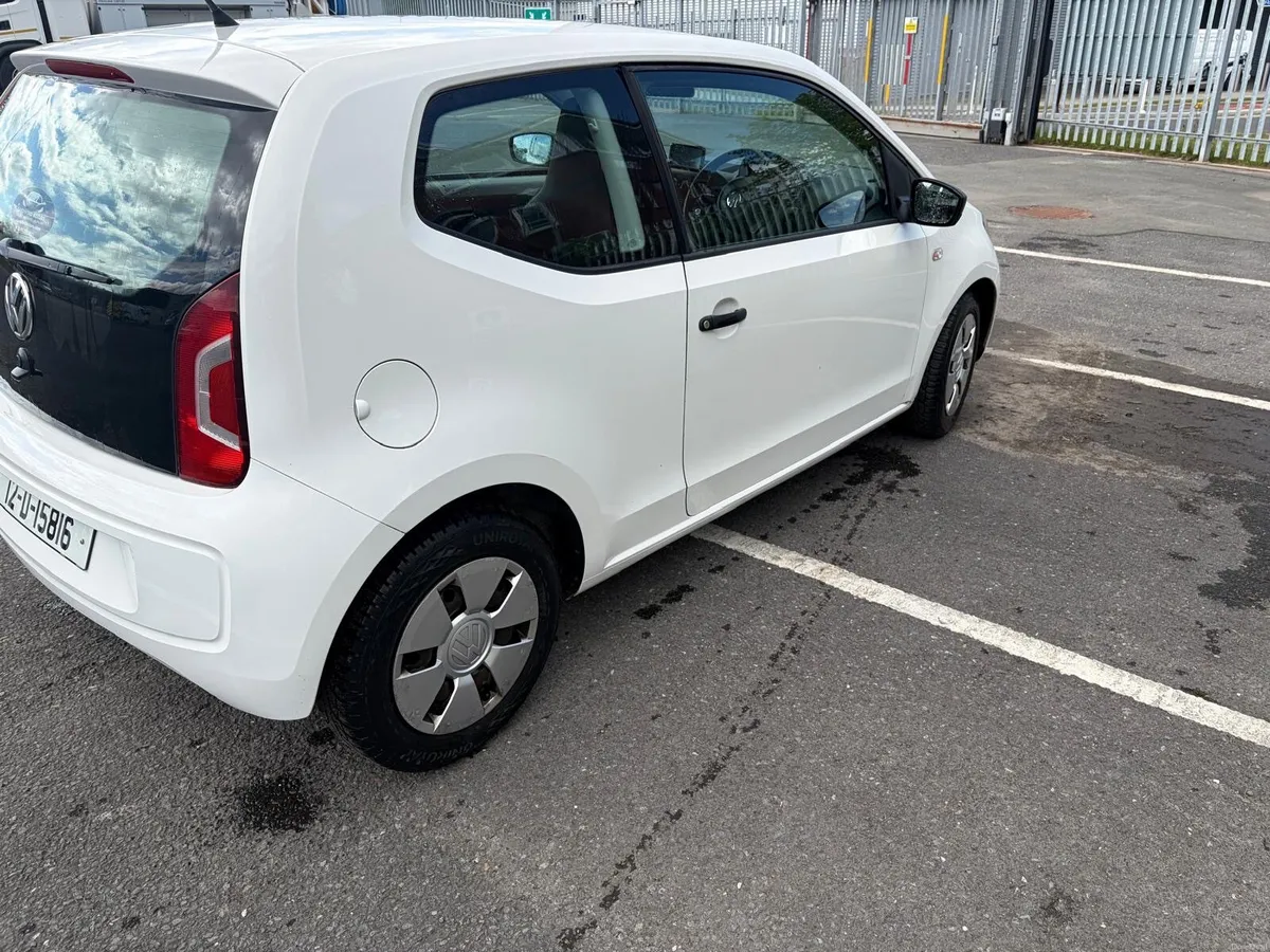 Volkswagen up! 2012 - Image 3