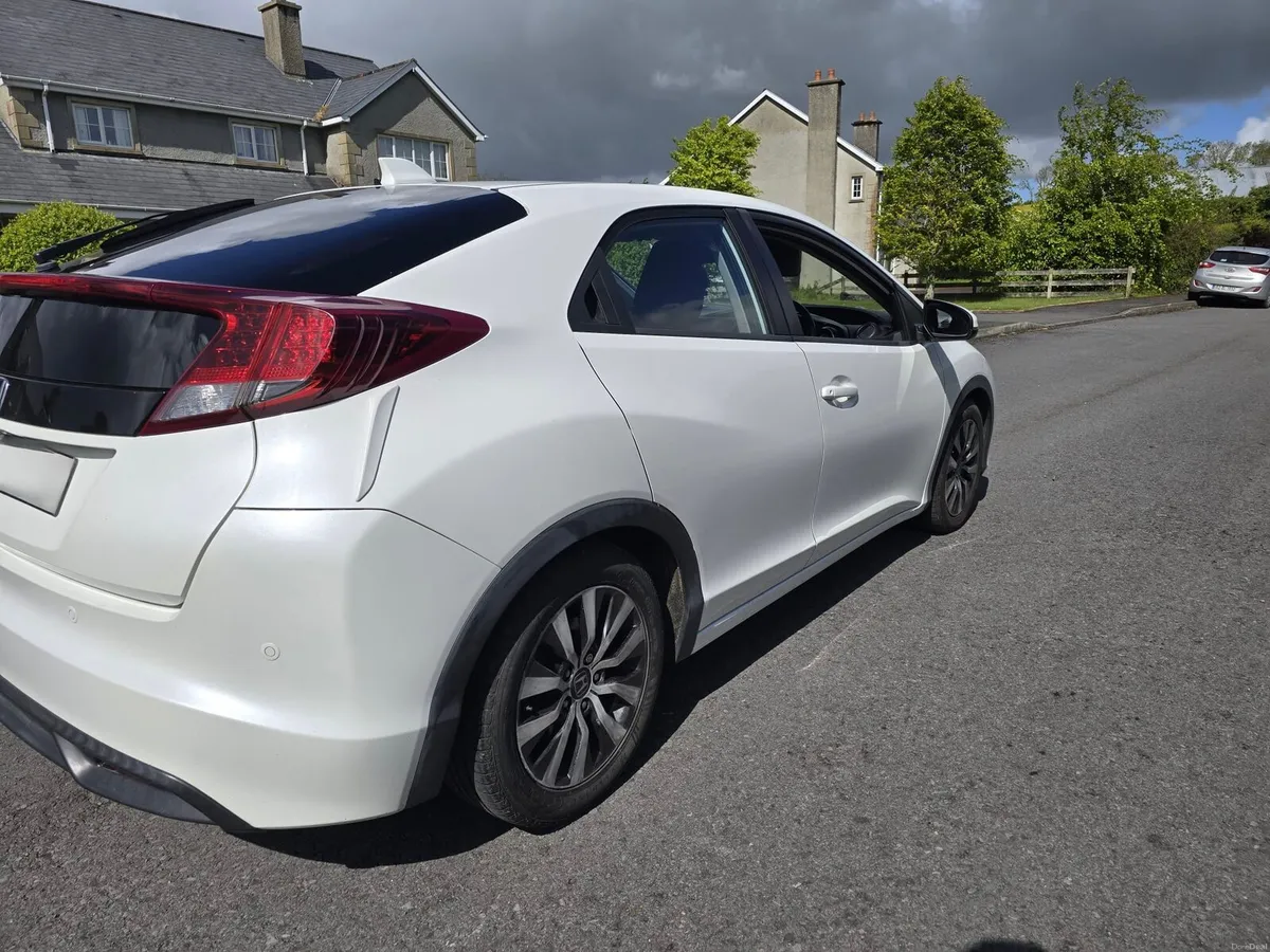 2014 Honda Civic - Image 4
