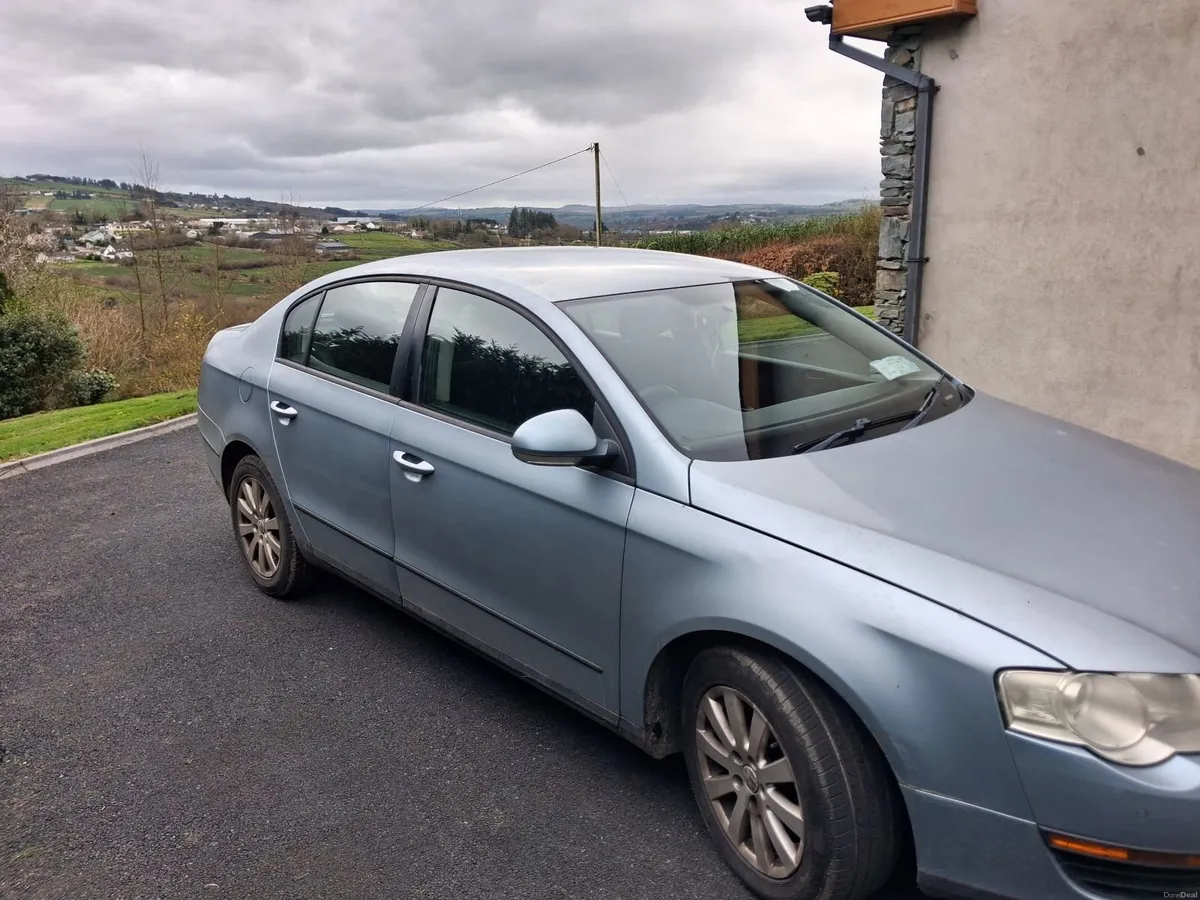 Volkswagen Passat 2008 - Image 1
