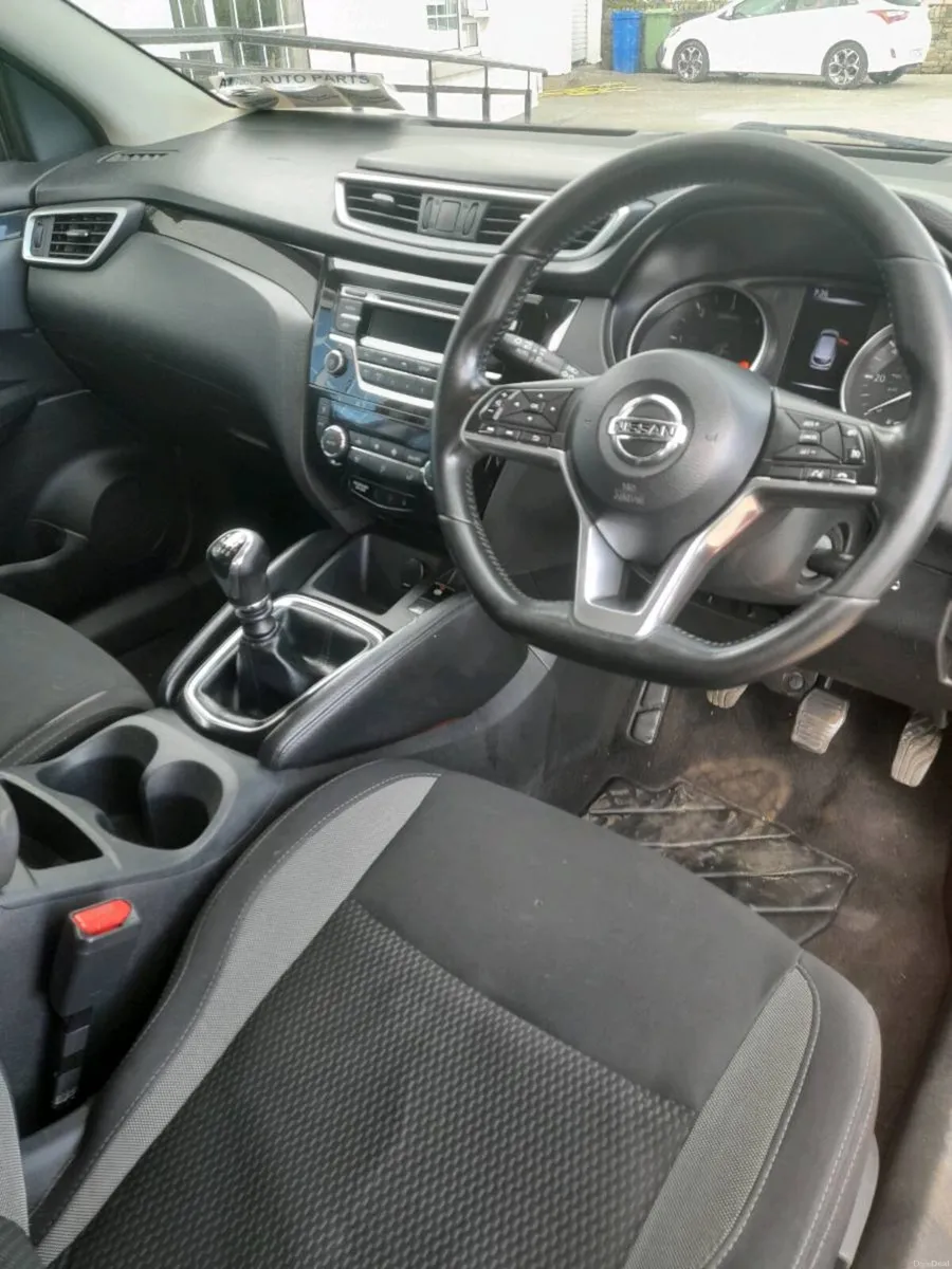 Nissan qashqai 1.5dci 2018 - Image 3