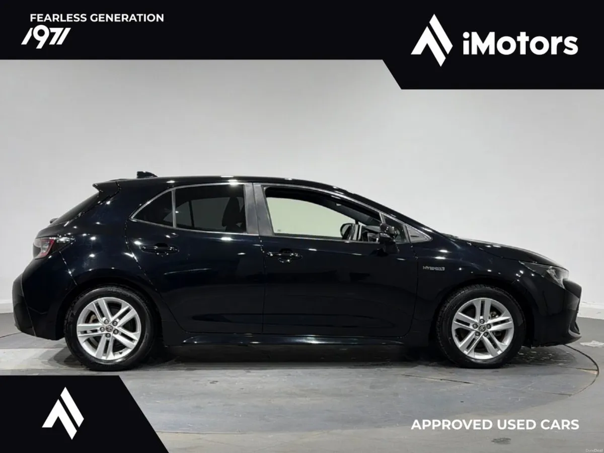 Toyota Corolla SPORT HYBRID AUTOMATIC - Image 3