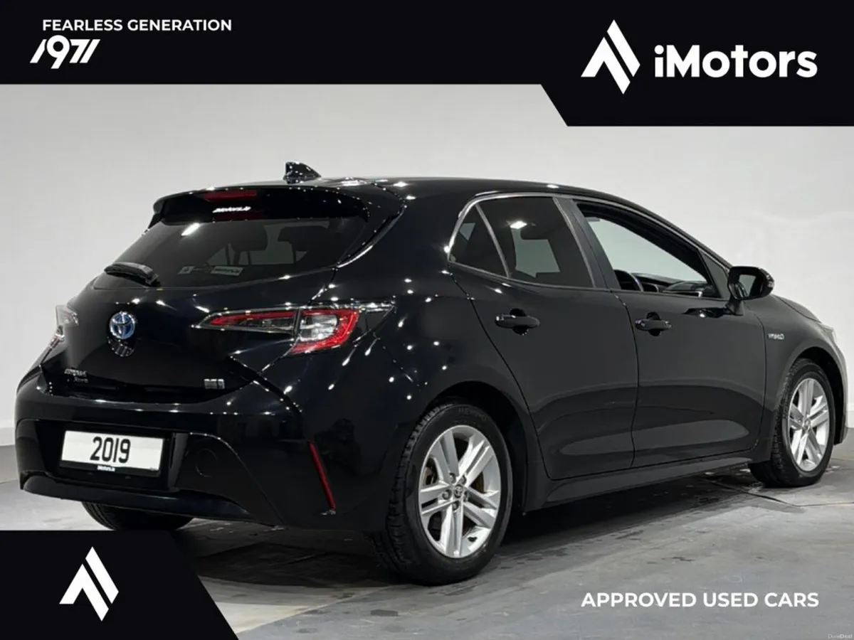 Toyota Corolla SPORT HYBRID AUTOMATIC - Image 4