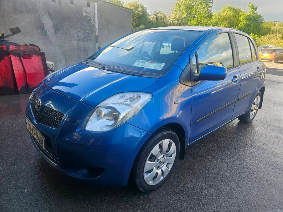 Toyota Yaris - Image 2