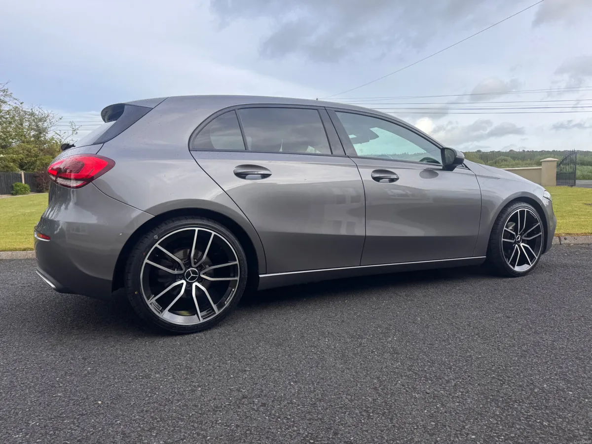 2019 Mercedes-Benz A180D Sport - Image 4