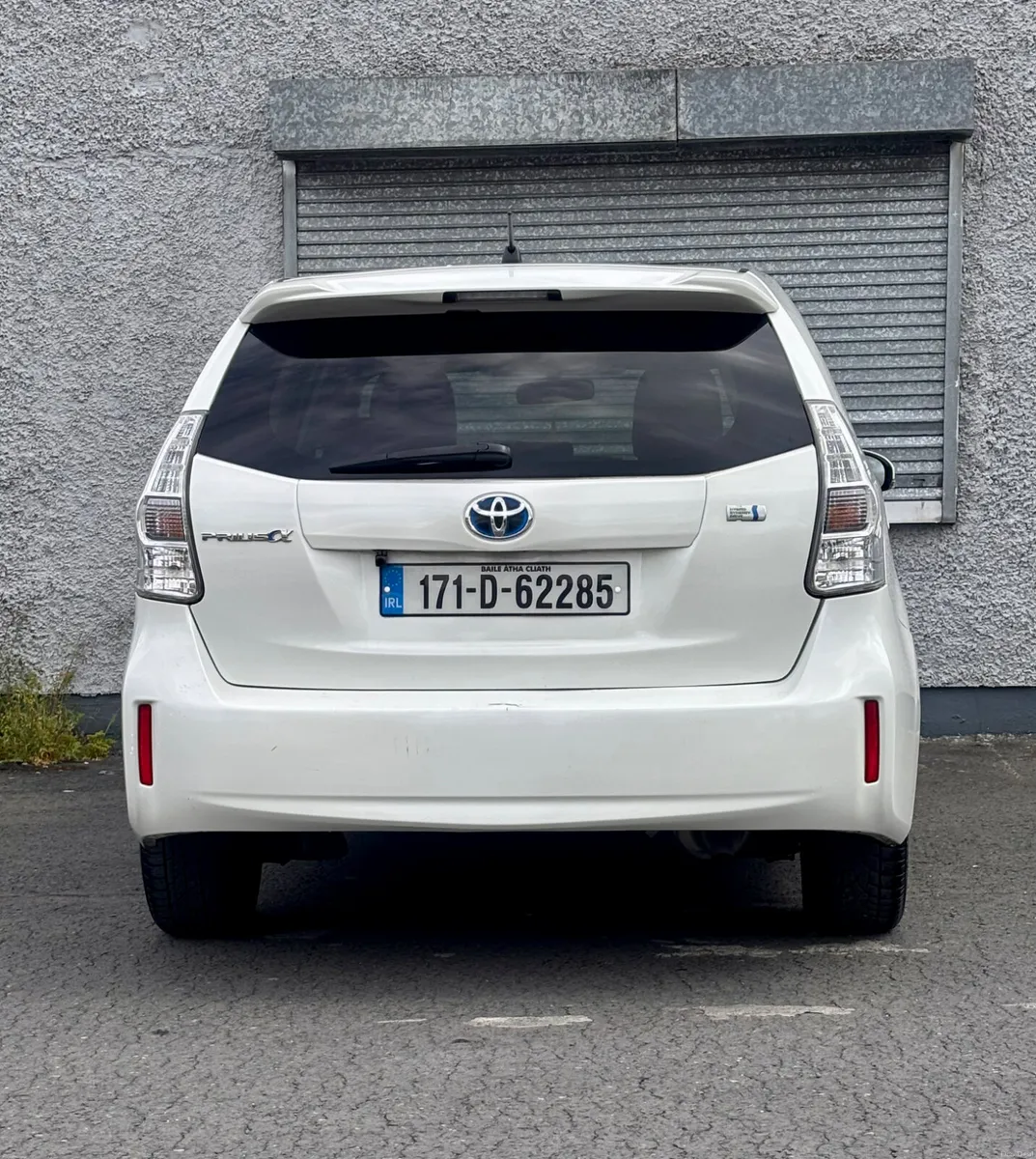 2017 Toyota Prius *FRESH NCT 2028* - Image 6