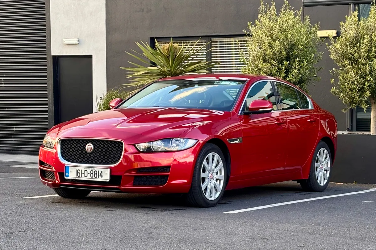 2016 Jaguar XE 2016*Only43500KM*Leather interior* - Image 3