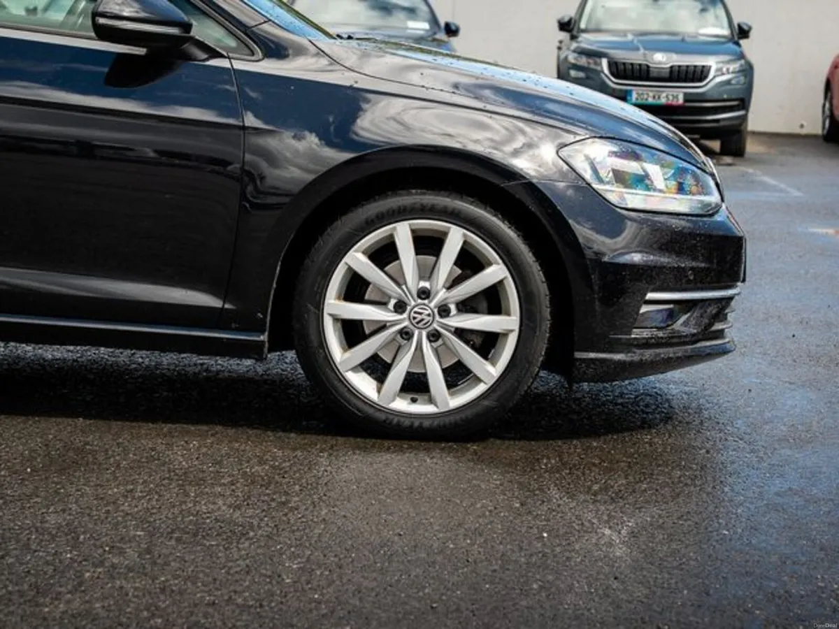 Volkswagen Golf GT TDI AUTO BLUEMOTION TECHNOLOGY - Image 4