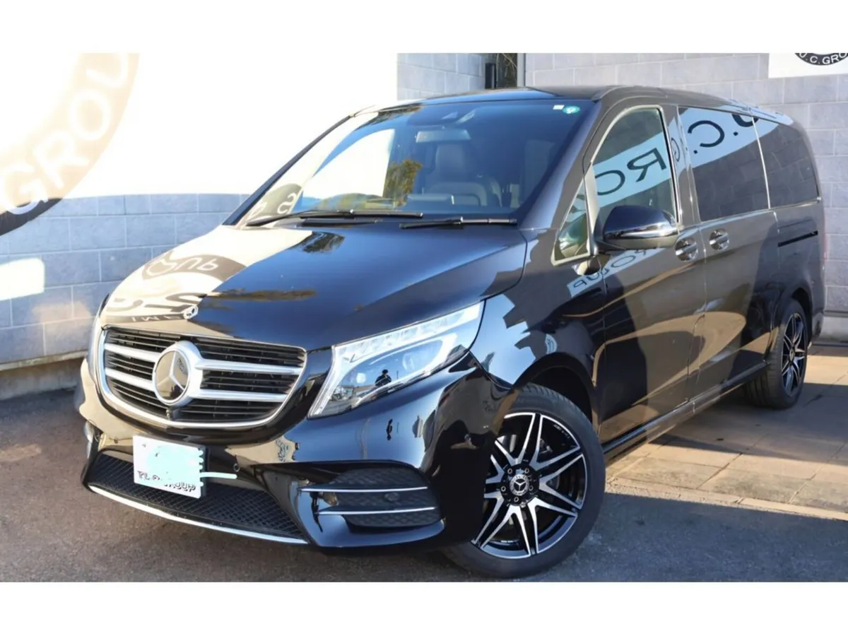 Mercedes-Benz V-Class V220 AMG Line 7 Seater