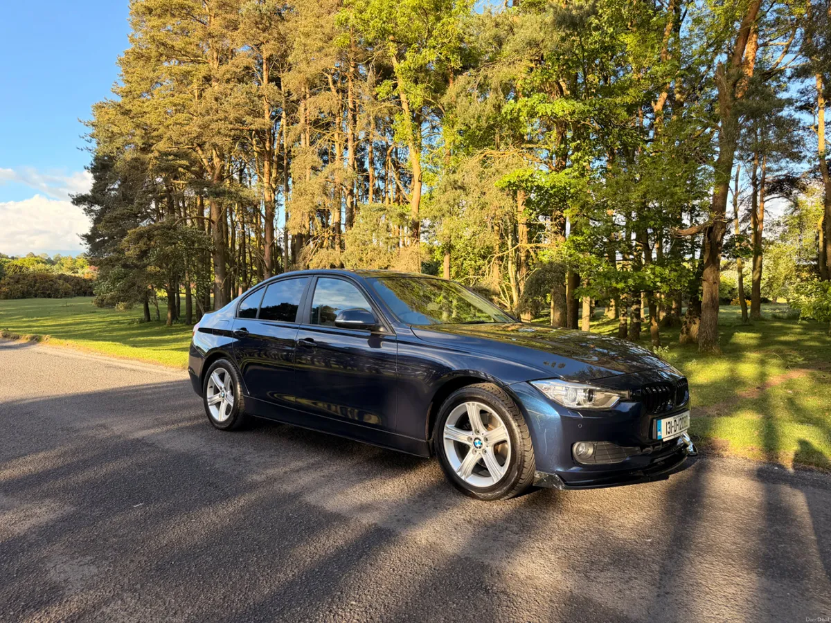 BMW 3-Series 2013 320 Diesel Low KM - Image 1