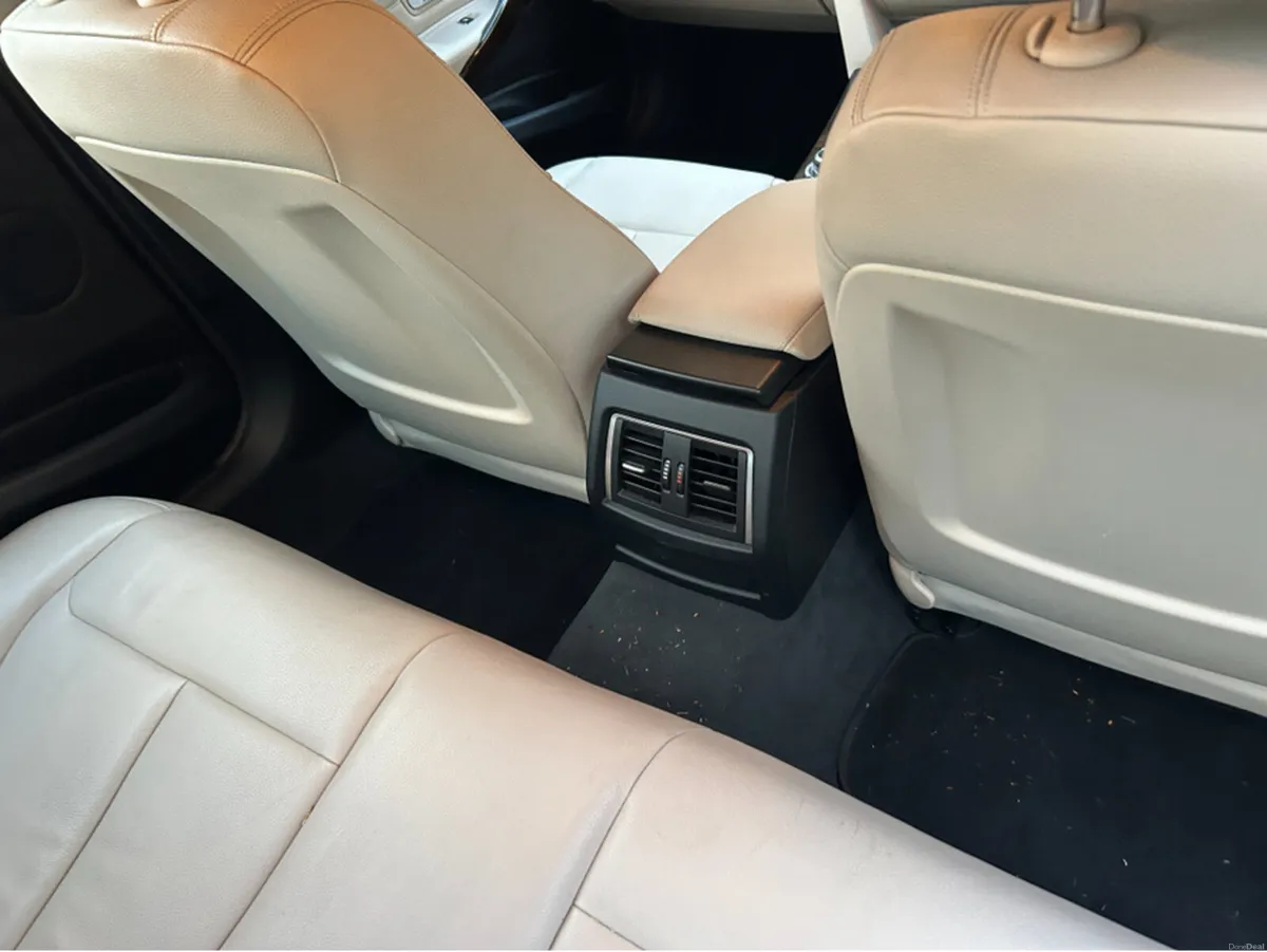 BMW 3-Series AUTOMATIC//ONLY 120KLMS///IRISH CAR// - Image 4