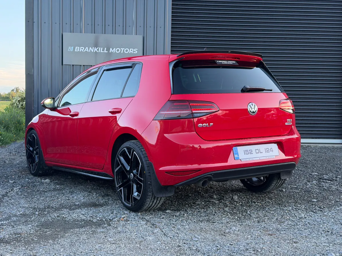 2015 (152) Volkswagen Golf Highline - Image 3