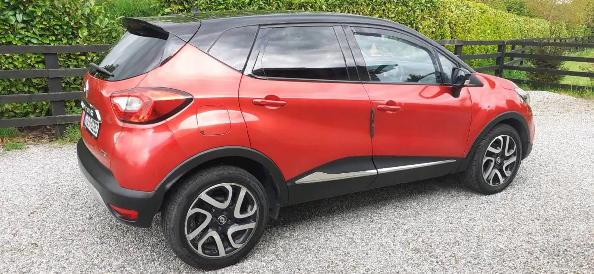 Car for sale - Image 1