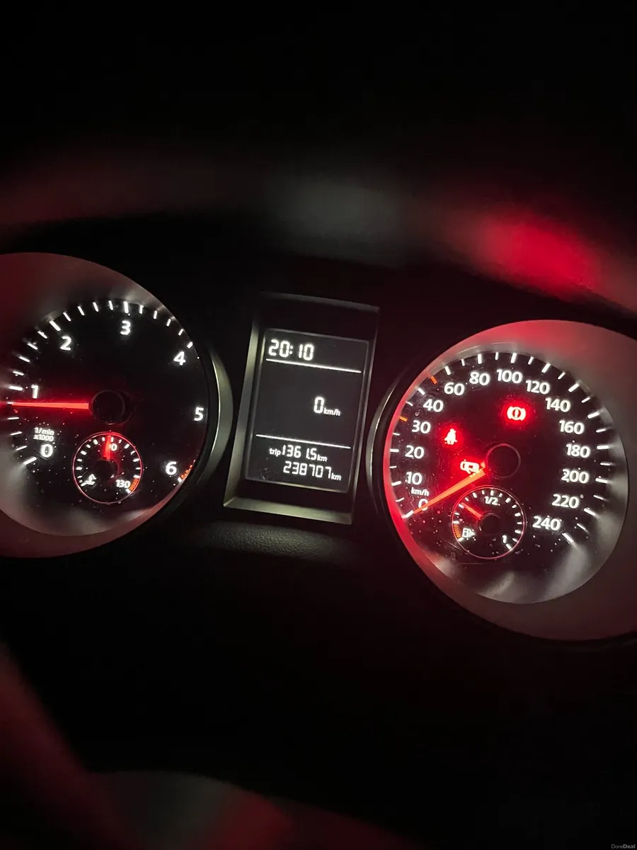 Volkswagen Golf MK6 - Image 4