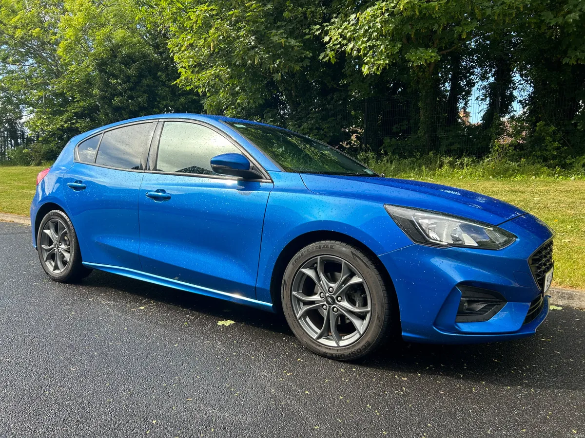 Ford Focus 2019 (NCT05/28. TAX 09/26) - Image 1