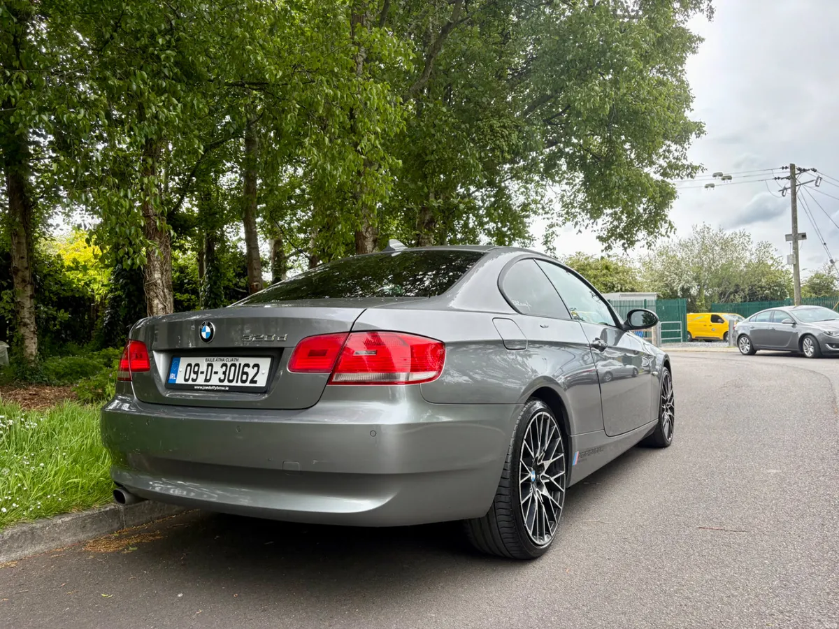 2009 BMW 3-Series 320d coupe low kms - Image 3
