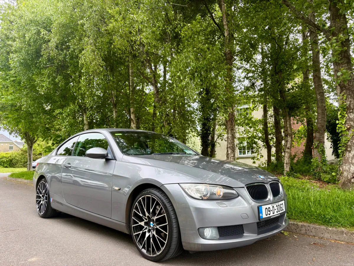 2009 BMW 3-Series 320d coupe low kms - Image 1