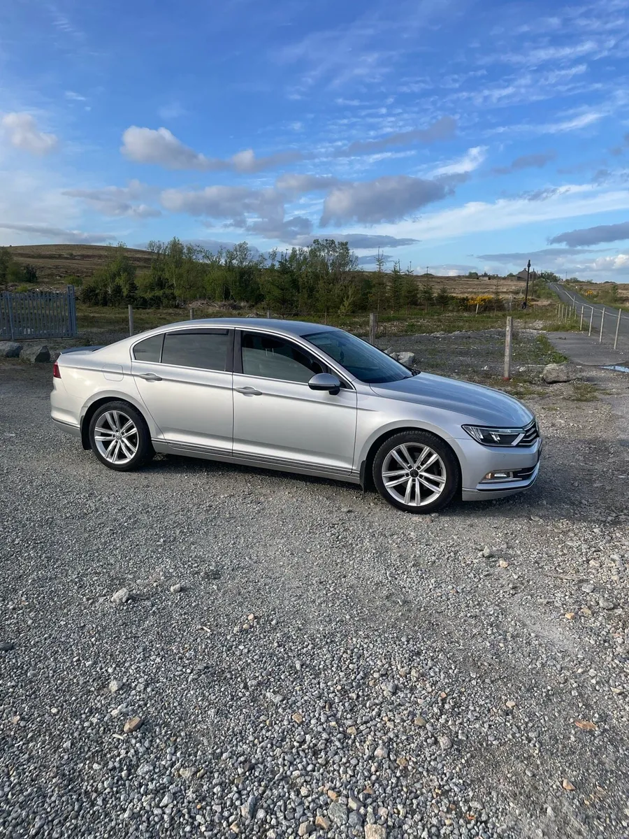Volkswagen Passat highline - Image 3