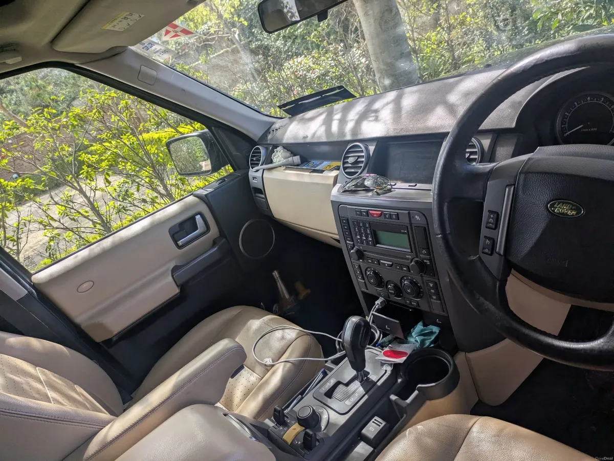 Land Rover Discovery 2005 - Image 4