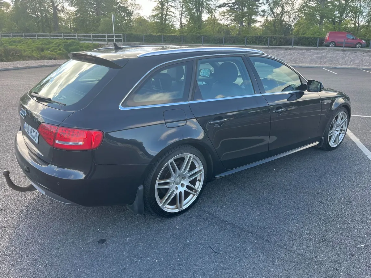 Audi A4 2010 Avant S Line - Image 3