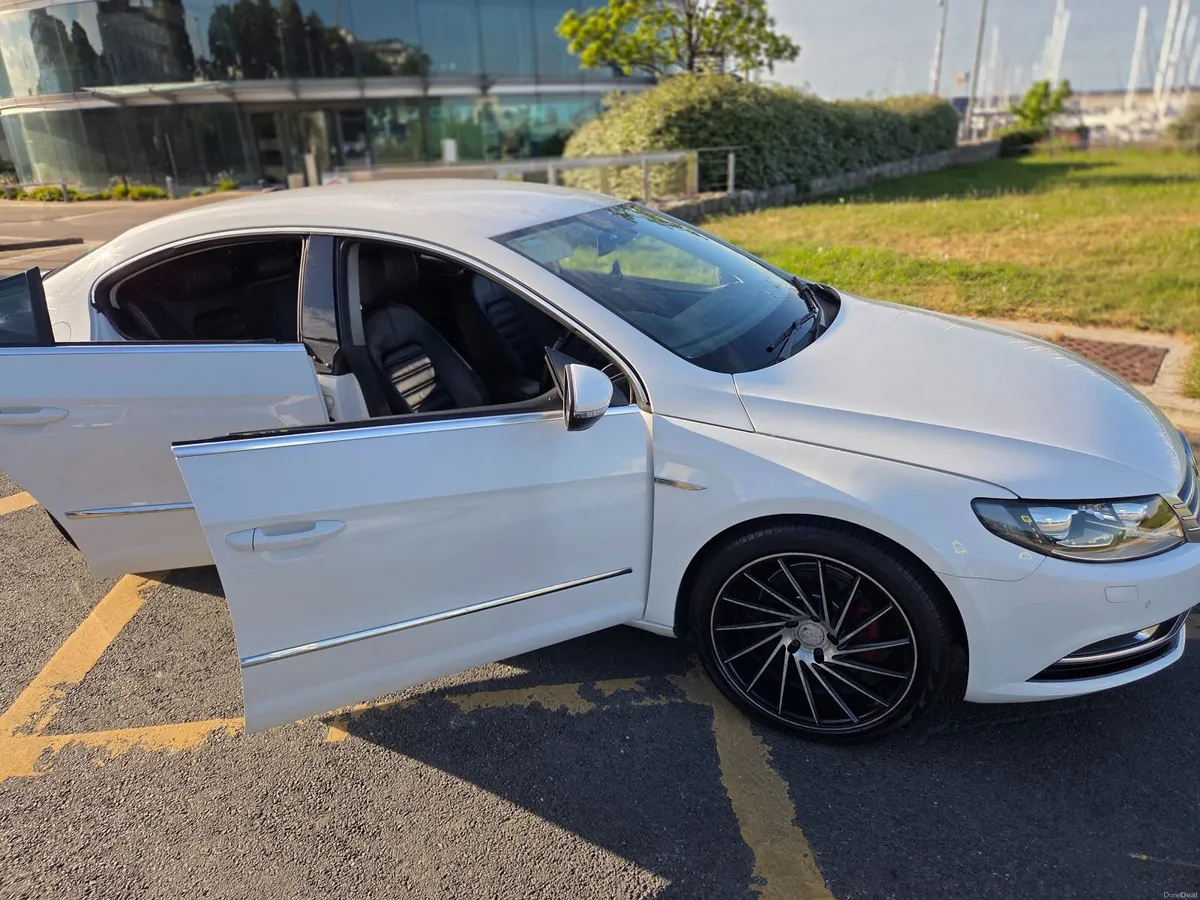 Volkswagen CC 2014 - Image 1