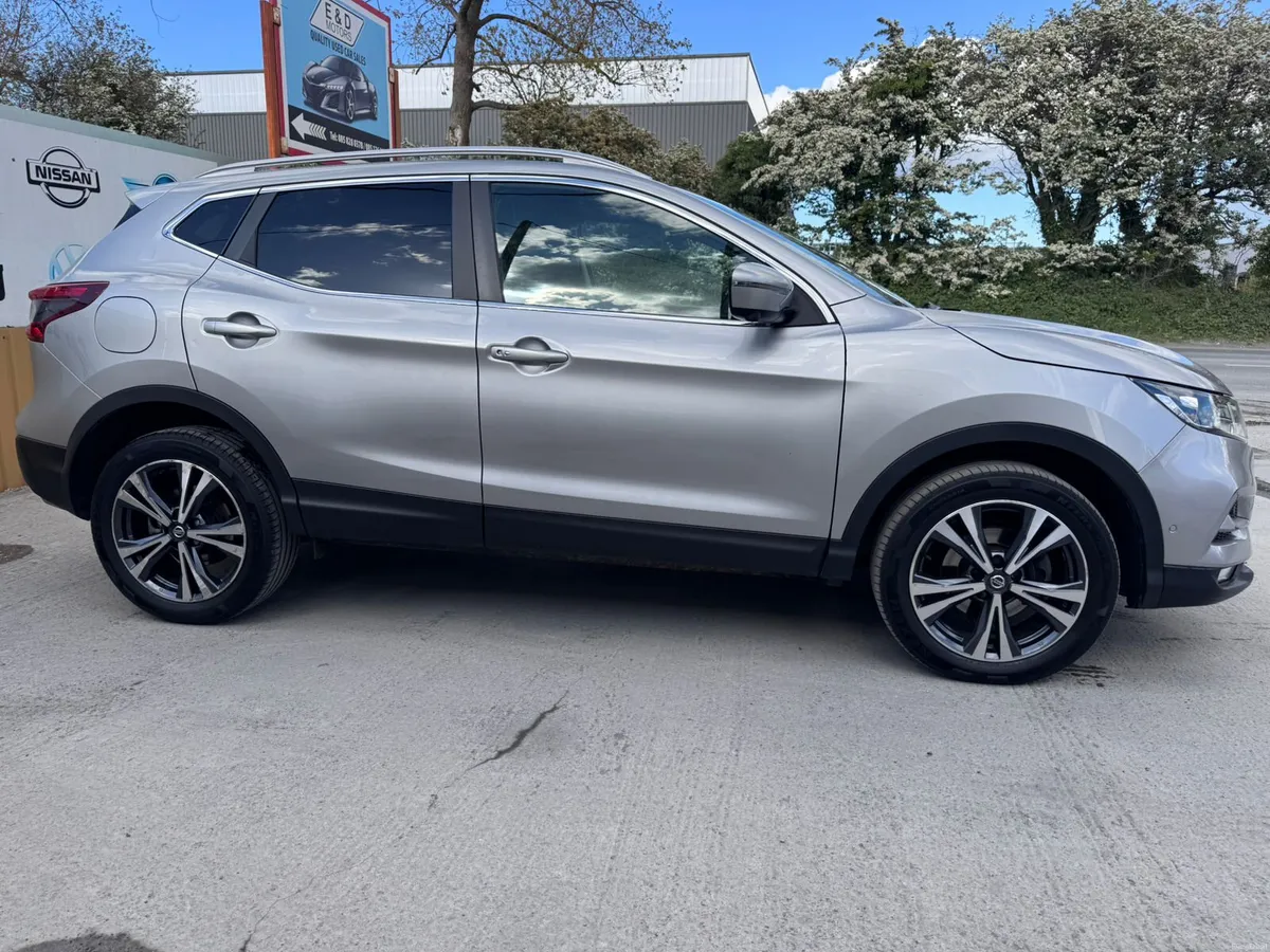 191 Nissan Qashqai1.5 DCI 115PS N-CONNECT - Image 2
