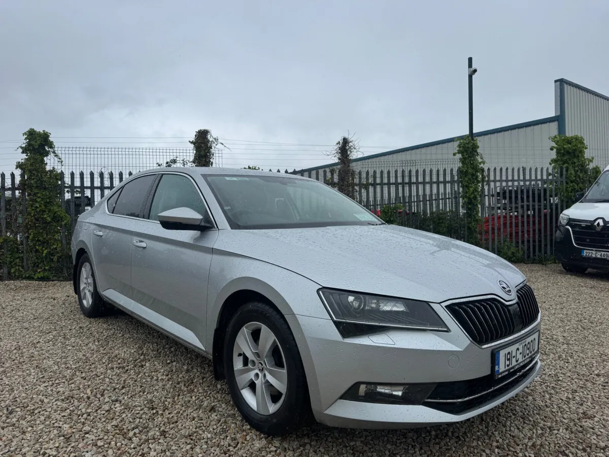 Skoda Superb 2019 Ambition model - Image 1