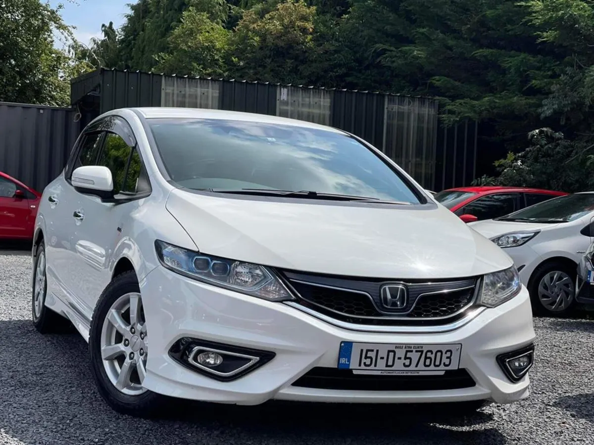 Honda Jade 2015 1.5L petrol hybrid - Image 1