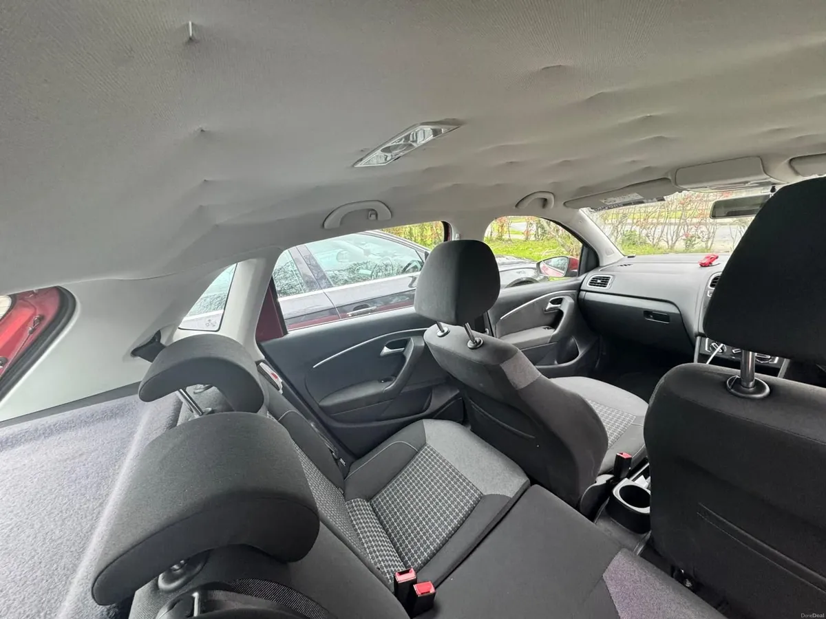 Volkswagen Polo 2015 - Image 6