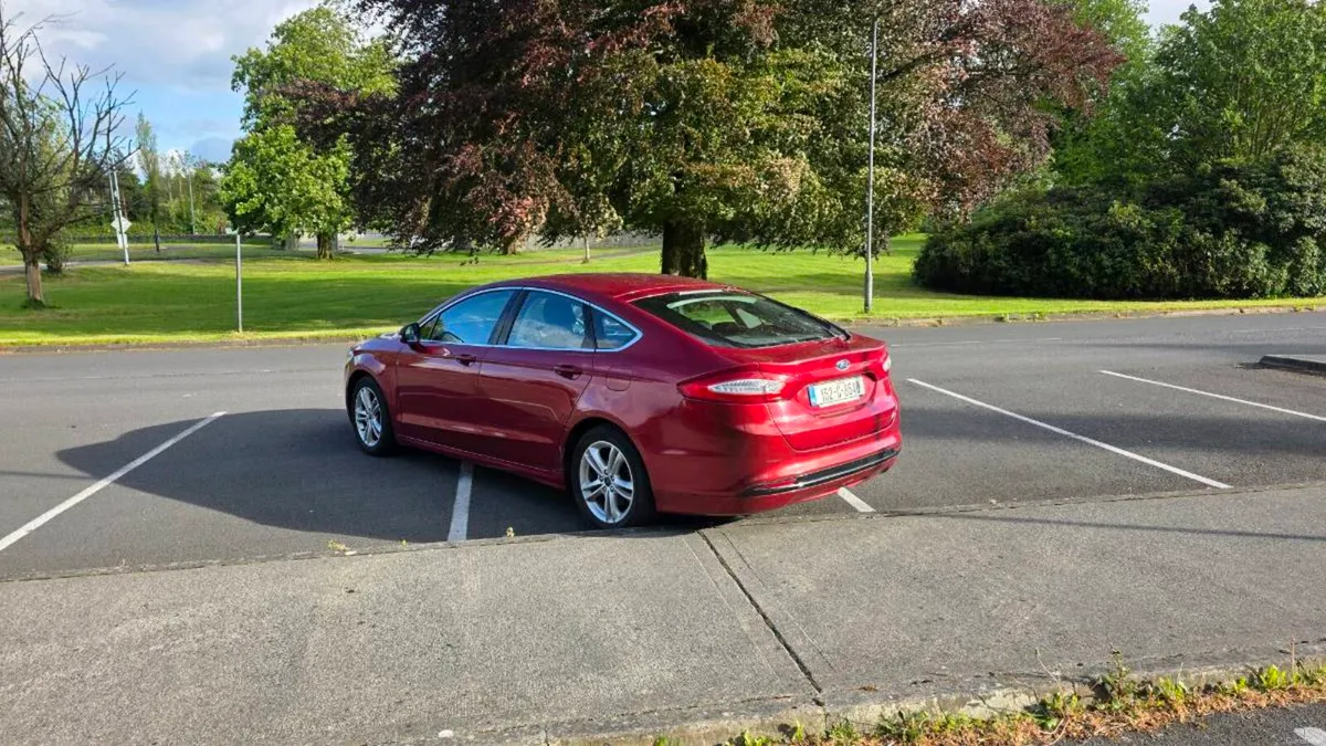 2015 (152) FORD MONDEO 2.0D TITANIUM - Image 3